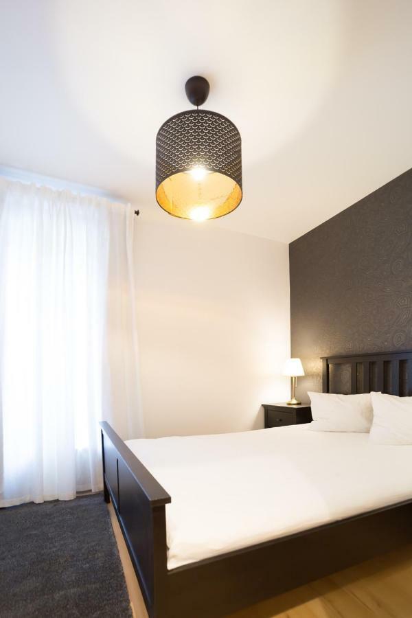 Innercity Apartments Opera Budapest Exterior foto